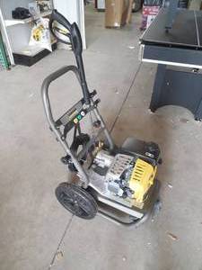 lot 3 image: Karcher G 3000 X 3000 PSI Gas Pressure Washer