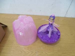 lot 28 image: Hatchimals Pixies Crystal Flyers - Purple