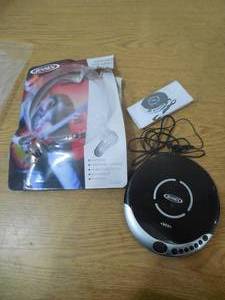 lot 47 image: Jensen Portable CD Player with FM Radio and Bass Boost