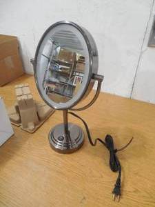 lot 51 image: Conair Oval Double Sided Lighted Mirror