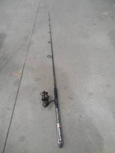 lot 72 image: Penn Battle II Spinning Reel and Fishing Rod Combo
