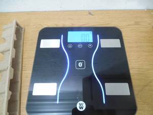lot 75 image: Weight Watchers Bluetooth Body Analysis Scale