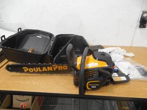 lot 110 image: Poulan Pro 20 50cc 2-Cycle Gas Chainsaw with Case