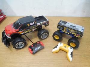 lot 132 image: Remote Controlled Big Wheel Fire Truck with Lights and Sound