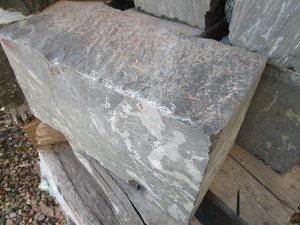 6 AQUA GRANTIQUE WALLSTONE