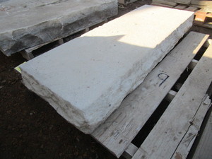 CONCRETE PRECAST STEP UNIT