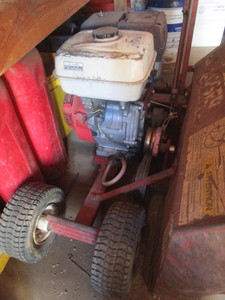 HONDA LANDSCAPING BED EDGING MACHINE