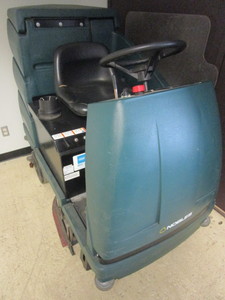 NOBLES EZ RIDER FLOOR CLEANER