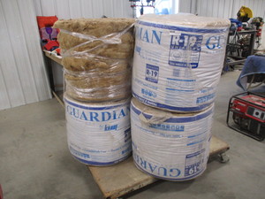lot 17 image: 6 Rolls of R-19 Insulation