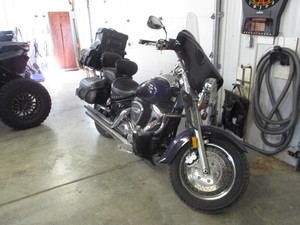 lot 2 image: Yamaha Road Star Motorcycle