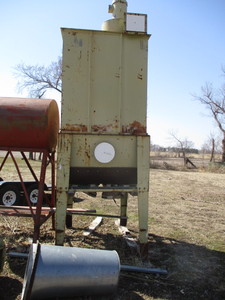 lot 4 image: Murphy Rodgers large capacity dust collector