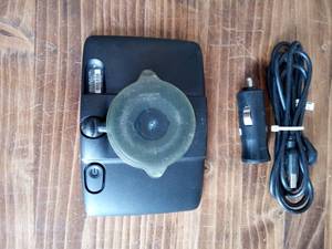 lot 41 image: TOMTOM XL 4EV52 Z1230 MOUNTABLE GPS RECEIVER 5 SCREEN