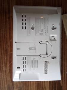 lot 42 image: Insignia NS-DPF7WM-09 Digital Photo Frame
