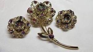 lot 55 image: Vintage Ruby Crystal Aurora Borealus Floral Brooch & Earrings Set
