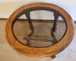 lot 30 image: Oval Oak Side Table with Ornate Bracing