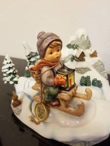 lot 120 image: Hummel Figurine - Sledding