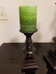 lot 140 image: Set of 3 Candle Sticks