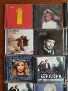 lot 130 image: Large Collection of CDs