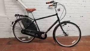 lot 16 image: Electra Amsterdam Royal 8i Bike  MENS