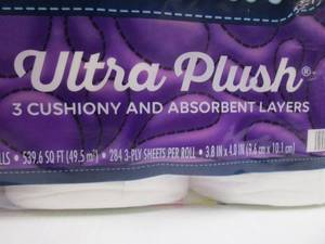 lot 115 image: Quilted Northern Ultra Plush