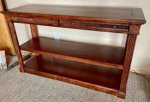 lot 107 image: BuffetSofa Table