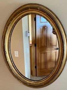 lot 85 image: Decorative Oval Mirror