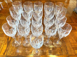 lot 21 image: Beautiful Gorham Stemware