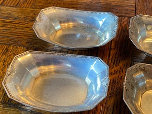 lot 24 image: Small Sterling Silver Dishes