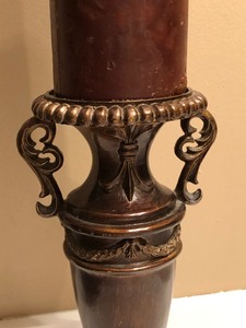 lot 184 image: Candleholder w Candle