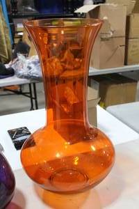 lot 511 image: Glass Vase Amber 14Dx23H