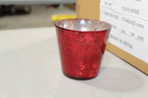 lot 514 image: Lot of (6) Accent Dcor Glass Luxe Votive Candleholder Antique Deep Red 4Dx4H