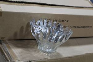 lot 609 image: Lot of (8) Glass T-Lite Marguerite Candleholder Silver  4-12Dx 2-12H (in 2 boxes)