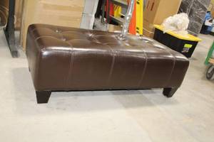 lot 490 image: Leather Ottoman Brown 50Lx24Wx16H
