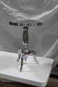 lot 622 image: Polished Aluminum End Table 15Dx21-34H