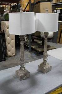 lot 631 image: Lot of (2) Table Lamp White 37H  with Shade