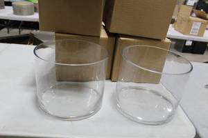lot 646 image: Lot of (2) Glass Vase 10Dx8H