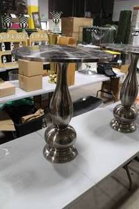 lot 710 image: Metal Pedestal End Table Silver 24Dx30H