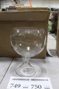 lot 749 image: Z Gallerie Glass Stem Vessel Clear 10Dx13-12H (in box)