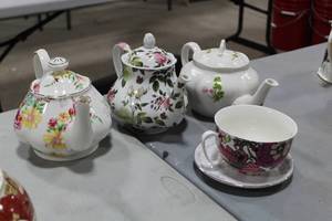lot 733 image: Lot of (3) Ceramic Tea Pot - Gracie China (x2), Modern Chintz (x1)  with Cup (x1), Saucer (x1)