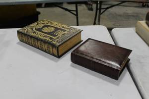 lot 807 image: Lot of (2) Hideaway Books