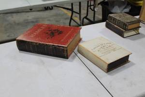 lot 810 image: Lot of (2) Hideaway Books