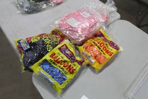 lot 859 image: Lot of Balloons Helium Quality 12D (in packages)