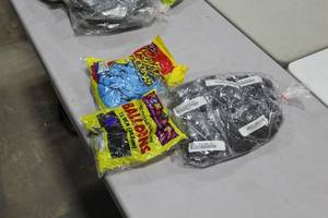 lot 864 image: Lot of Balloons Helium Quality 12D (in packages)