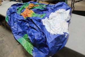 lot 831 image: Globe Beach Ball 6D
