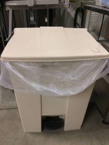 lot 4 image: MSRP $100 18 Gal. Fire-Safe Commercial Step-On Beige Trash Can By Rubbermaid - Excellent Condition 