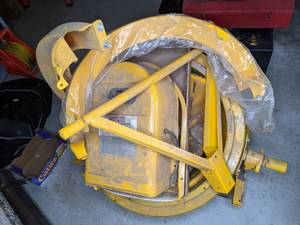 lot 33 image: Clarke Portable Cement Mixer