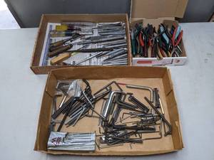 lot 23 image: Woodworking Tools, Allen Wrenches & Pliers