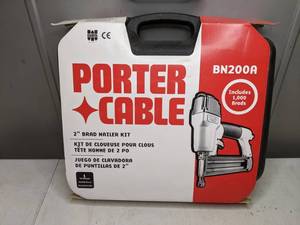 lot 19 image: Porter Cable 2 Brad Nailer Kit - NEW