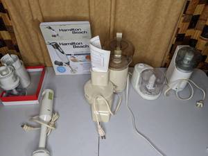 lot 258 image: Blenders and Food Choppers (4)