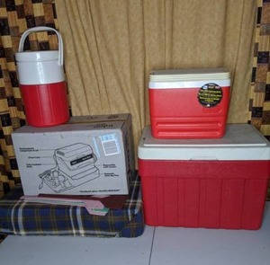 lot 264 image: Coolers (3), Water Jug, Pet Bed, Etc.